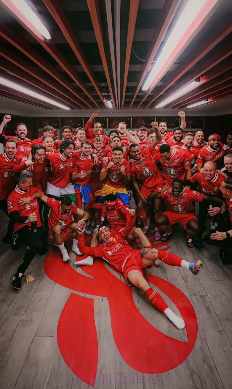 和红军竞争! 阿斯:皇马仍不愿放弃签维尔茨 和红军竞争! 阿斯:皇马仍不愿放弃签维尔茨